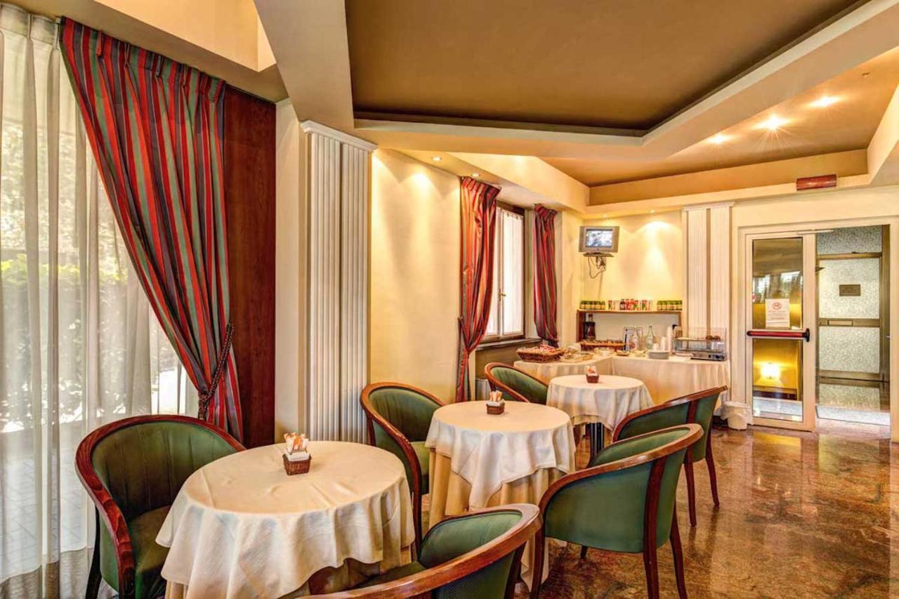 Hotel Motel Miami Pioltello Экстерьер фото